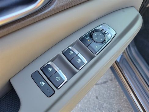 New 2026 Kia Carnival EX image 21