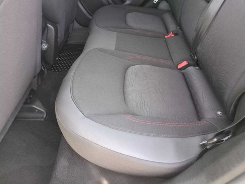 Used 2022 Jeep Renegade Trailhawk AWD/4WD image 25