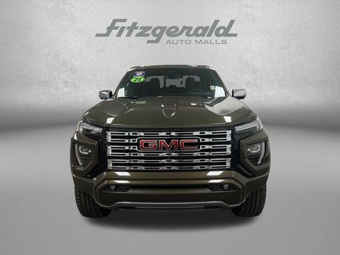Used 2025 GMC Canyon Denali AWD/4WD image 8