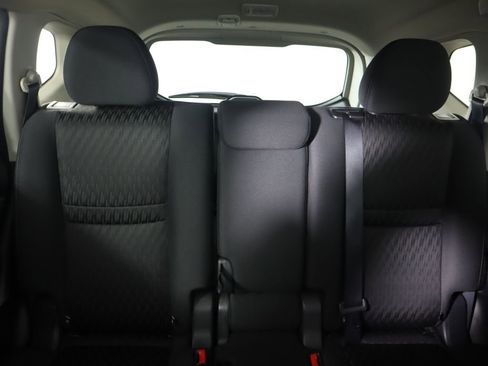 Used 2020 Nissan Rogue SV image 31