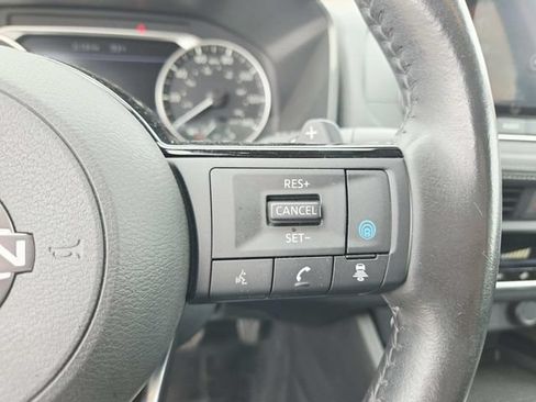 Used 2023 Nissan Rogue SV w/ SV Premium B Package AWD/4WD image 17