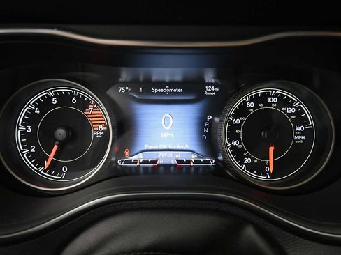 Used 2019 Jeep Cherokee Limited AWD/4WD image 7
