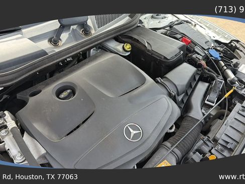 Used 2017 Mercedes-Benz GLA 250 w/ Premium Package image 49