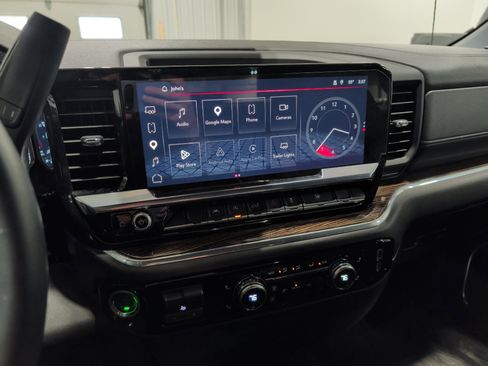 Used 2023 GMC Sierra 1500 Elevation image 10