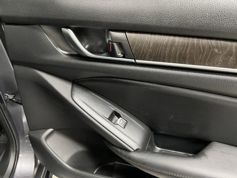 Used 2022 Honda Accord EX-L image 53