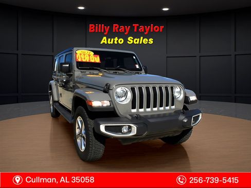Used 2021 Jeep Wrangler Unlimited Sahara image 4
