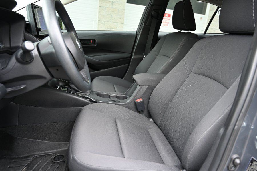 Used 2024 Toyota Corolla LE FWD image 12