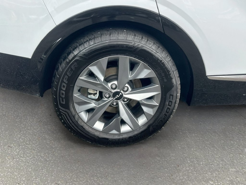 Certified 2024 Kia Sportage SX FWD image 28