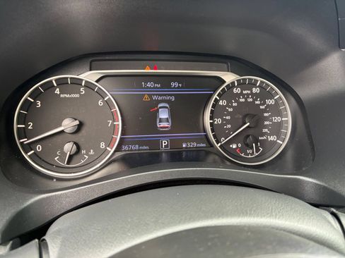 Used 2025 Nissan Altima 2.5 SV FWD image 34