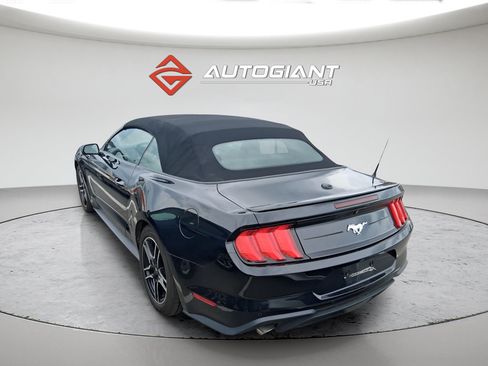 Used 2022 Ford Mustang Premium RWD image 7