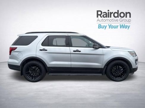 Used 2018 Ford Explorer Sport image 9