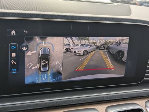 Certified 2026 Mercedes-Benz GLE 350 4MATIC image 9