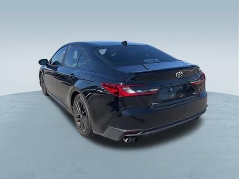 Used 2025 Toyota Camry SE w/ Multimedia Upgrade Package image 10