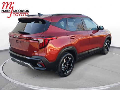 Used 2025 Kia Seltos S image 9