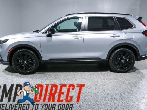 Used 2024 Honda CR-V Sport Touring image 10