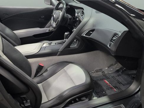 Used 2017 Chevrolet Corvette Grand Sport RWD image 21