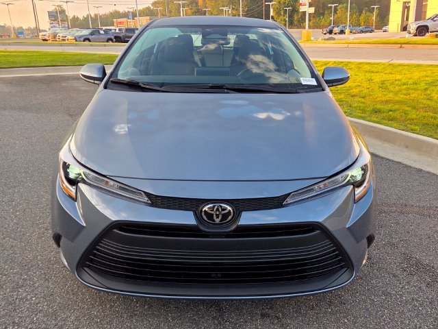 New 2027 Toyota Corolla LE w/ LE Premium Package FWD image 2