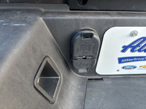 Used 2022 Ford F350 Lariat w/ Tremor Off-Road Package image 16