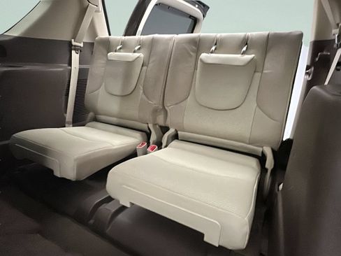 Used 2019 Lexus GX 460 Premium w/ Premium Package AWD/4WD image 16