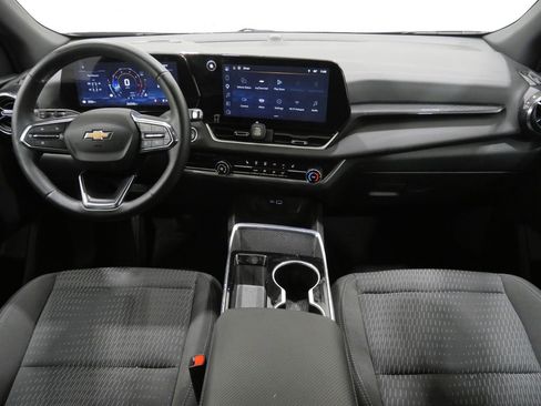 Used 2025 Chevrolet Equinox LT image 10