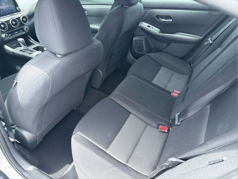 Certified 2021 Nissan Sentra SV FWD image 31