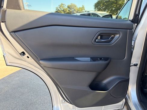 Certified 2025 Nissan Rogue S image 25