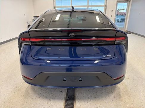 New 2026 Toyota Prius LE image 7