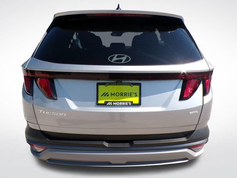 Certified 2025 Hyundai Tucson SEL AWD/4WD image 5