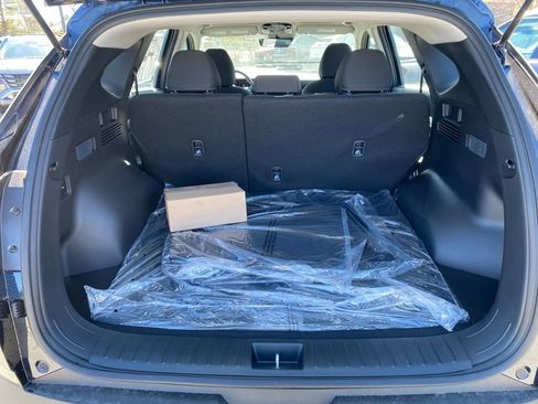 New 2026 Hyundai Tucson Blue SE w/ Tow & Go Package AWD/4WD image 33