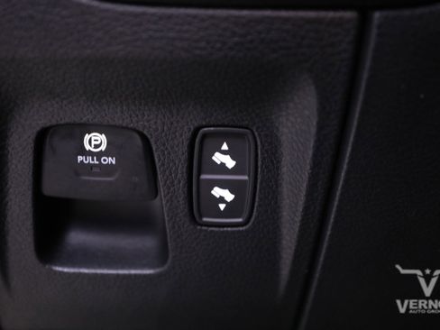 New 2026 RAM 1500 SLT Lonestar Crew Cab 4x4 image 16