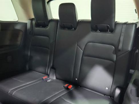 Certified 2025 Nissan Pathfinder Platinum w/ Cargo Package image 24