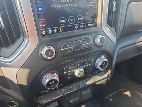 Used 2022 GMC Sierra 2500 SLE w/ SLE Value Package; AWD/4WD image 11
