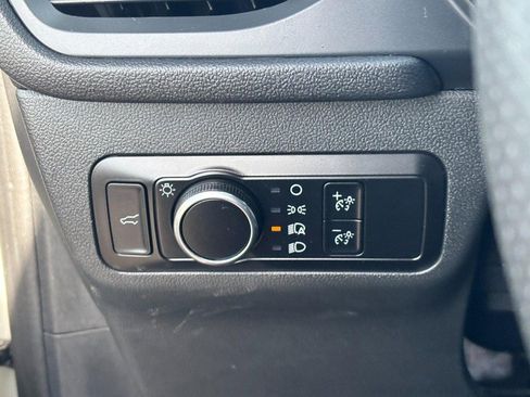 Used 2023 Ford Escape ST-Line w/ Tech Pack #1 image 18