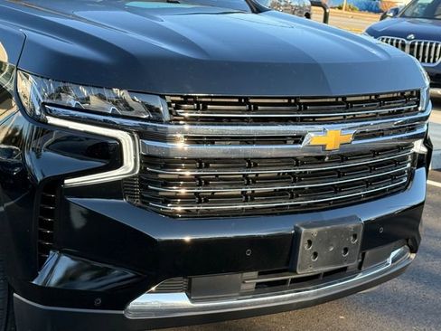 Used 2022 Chevrolet Tahoe LT w/ LT Signature Plus Package image 8