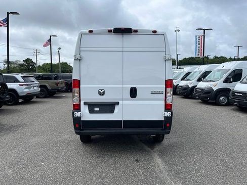 Used 2025 RAM ProMaster 3500 w/ Convenience Group FWD image 6