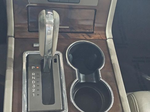Used 2014 Lincoln Navigator 4WD image 51