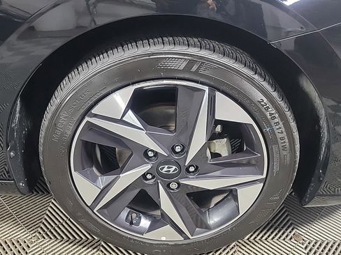 Used 2023 Hyundai Elantra SEL w/ Convenience Package image 3
