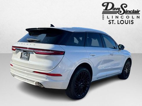 Certified 2022 Lincoln Corsair Reserve image 5