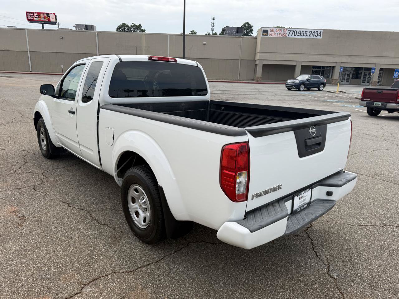Used 2018 Nissan Frontier S RWD image 7