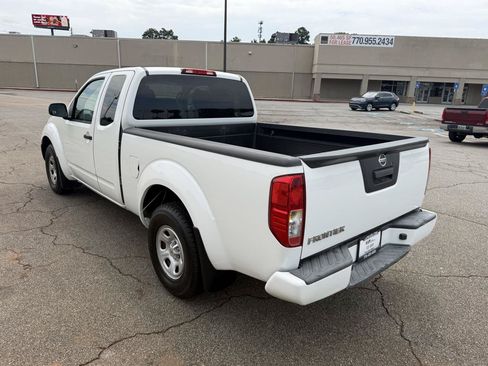 Used 2018 Nissan Frontier S RWD image 7