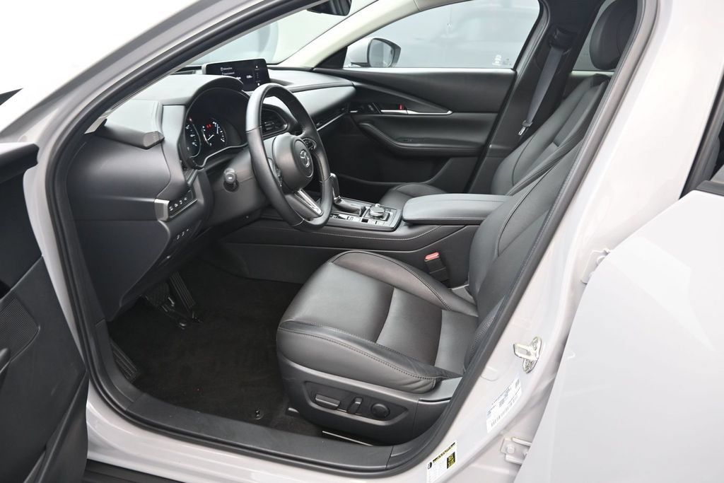 Used 2026 MAZDA CX-30 AWD 2.5 S w/ Premium Package image 15