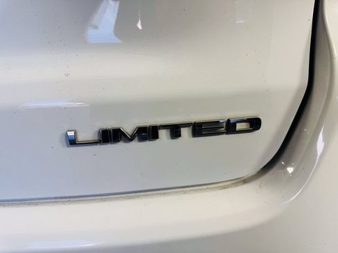 Used 2022 Jeep Compass Limited AWD/4WD image 26