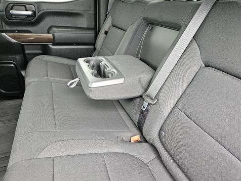 Used 2021 Chevrolet Silverado 1500 LT Trail Boss w/ Convenience Package II AWD/4WD image 19