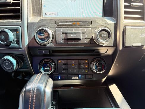 Used 2018 Ford F150 Raptor w/ Equipment Group 802A Luxury AWD/4WD image 15