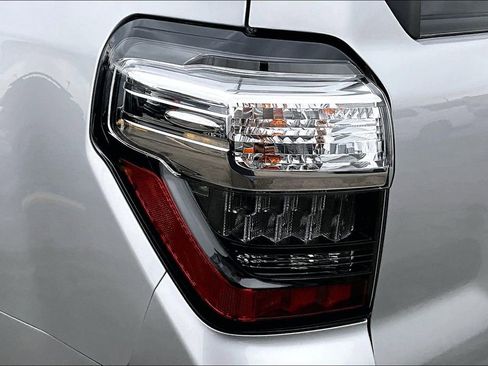 Used 2023 Toyota 4Runner Limited RWD image 22