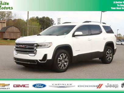 Used 2023 GMC Acadia SLE w/ Driver Convenience Package
