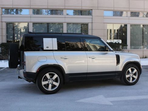 Used 2020 Land Rover Defender 110 First Edition AWD/4WD image 7