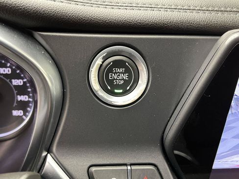 Used 2021 Chevrolet Blazer LT AWD/4WD image 20