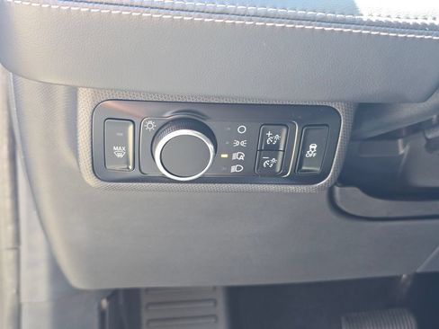 Used 2024 Ford Mustang Mach-E Premium RWD image 24