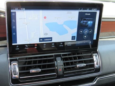Used 2023 Lincoln Navigator Reserve AWD/4WD image 25
